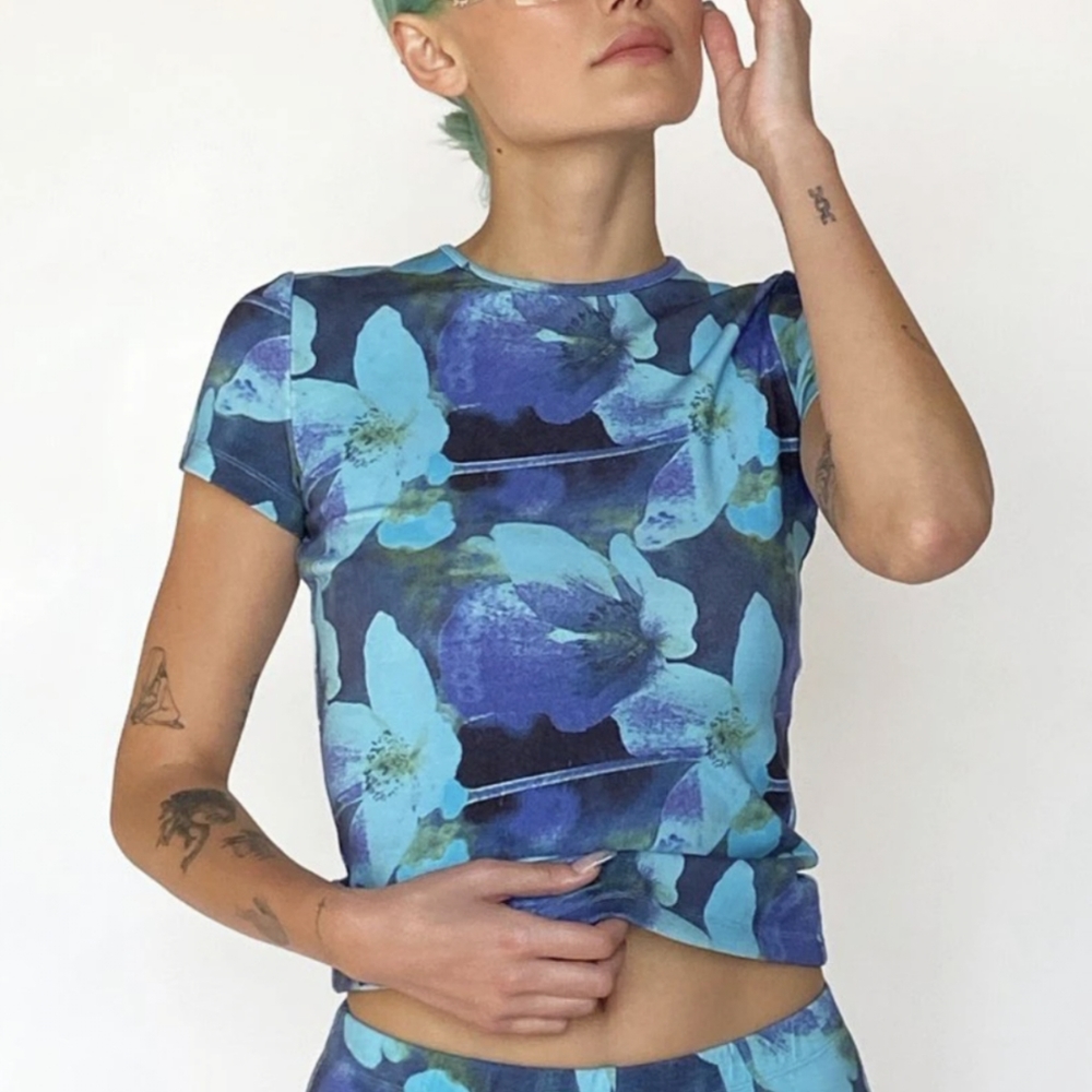 MAJOR ISOs: Miaou Mini Tee//Azul & girlsgirlsgirlsbygracie long sleeve torso top